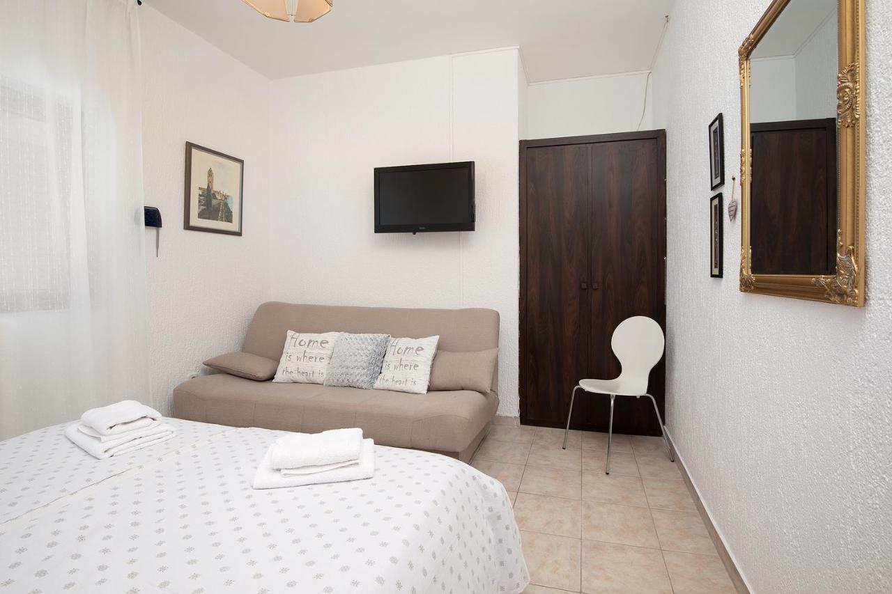 Apartment Dadic With Parking & Playground Medulin